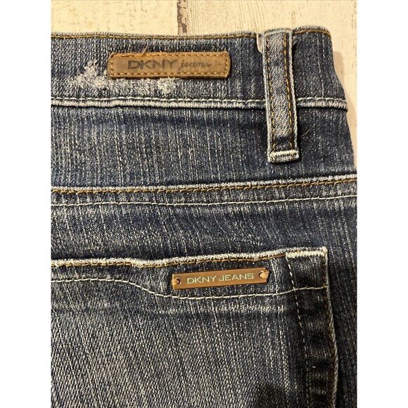 DKNY Jeans Bootcut Leg Denim Women's Size‎ 8 Blue Mid Rise Mid Wash - Picture 4 of 8